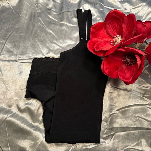 🌹YIANNA • BUTT LIFTING Bodysuit Compression BLACK Shapewear with Lace - Picture 4 of 14